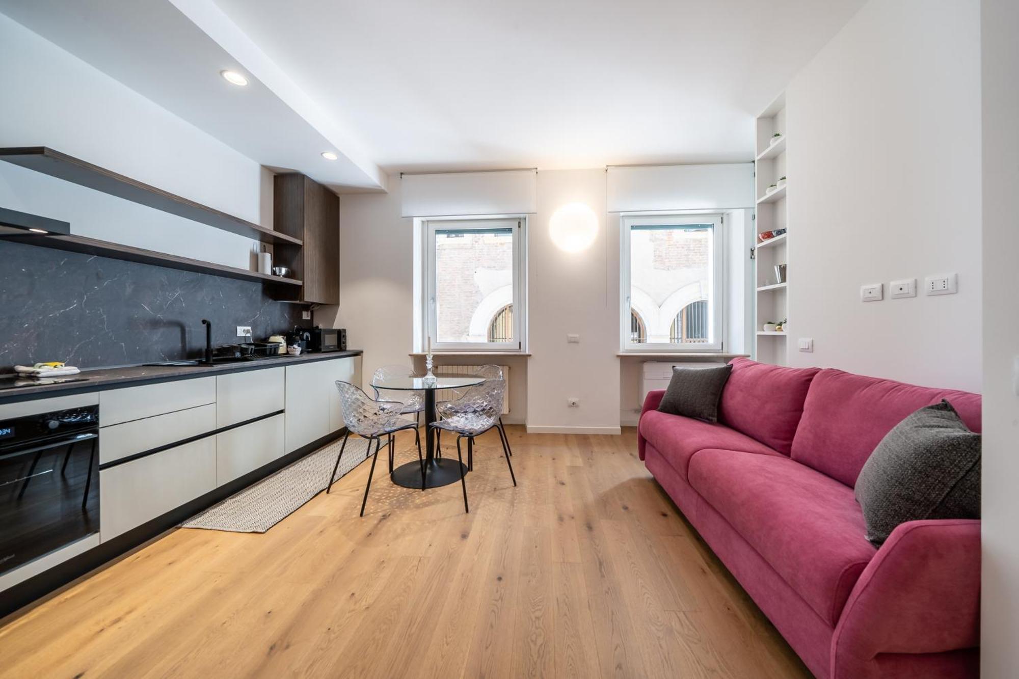 Casa Veronica In Via Leoncino Apartment